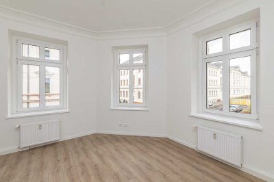 2-Zimmer-Wohnung mit Balkon und frisch saniertem Tageslichtbad