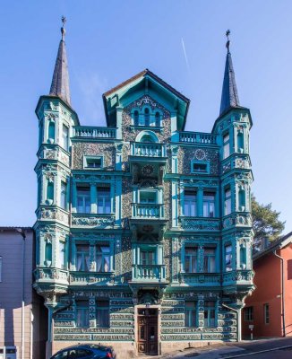 2-Zimmer-Wohnung in der einzigartigen "Glasscherbenvilla" in Passau ab sofort zu vermieten