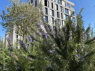 Luxus Wohnung mit eigenem Garten, Wasserblick und Parklage