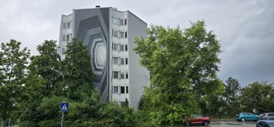 Kleines Apartment in verkehrsgünstiger Lage mit schöner Aussicht