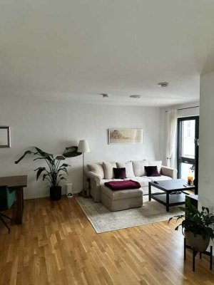 2-Zimmerwohnung im 3. OG mit Skylineblick im Ostend