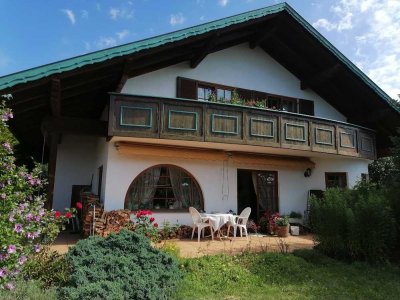 Charmantes Architekten-EFH  mit großem Garten