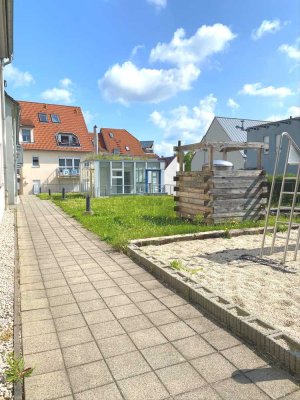 Zwei vermietete Wohnungen mit TG-Stellplätzen in Altenburg  in guter Lage zu verkaufen