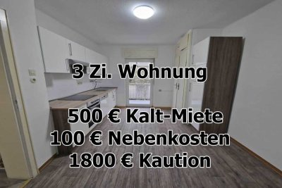 ab sofort - 3 Zimmer Dachgeschoss-Wohnung mit Einbauküche