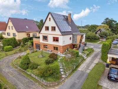 Großes und schönes Einfamilienhaus  mit Photovoltaik-Anlagen in Satow