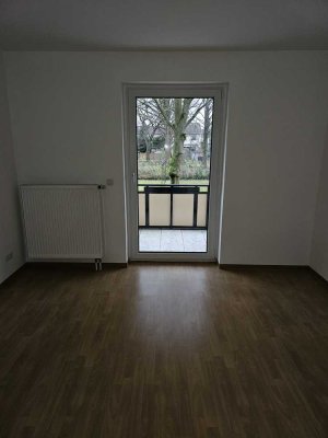 Renovierte 2 Zimmer Wohnung store im Erdgeschoss!