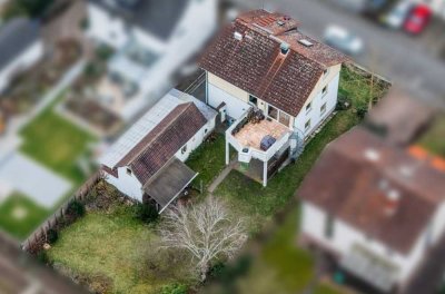 Gepflegtes 2-3 Familienhaus mit großem Grundstück im Herzen von Trebur