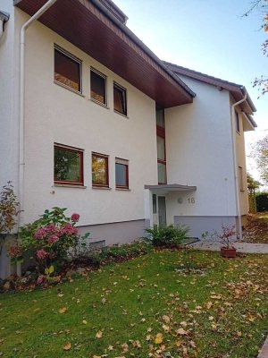 Neues Zuhause gesucht - sehr helle Zwei-Zimmerwohnung sucht neuen Eigentümer