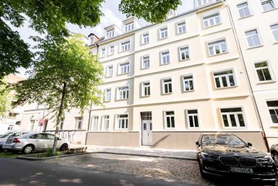 Moderne, luxuriöse & kernsanierte 6-Zimmer Wohnung für die große Familie, Neulindenau, inkl. Küche