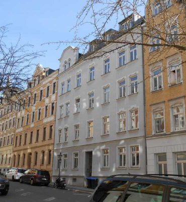 Zentrumsnah* Helle 3-Zimmerwohnung mit Balkon und Wohnküche