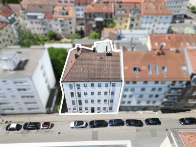 Vom Dachboden zur Traumetage: Dachgeschoss für den Ausbau in einem sanierten Gebäude in Nürnberg