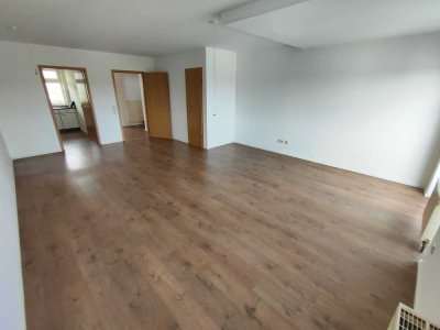 Maisonettewhg. 3-Zimmer mit schönem Schnitt - ca. 89 m2 & zwei Balkone zzgl. TG-Stellplatz