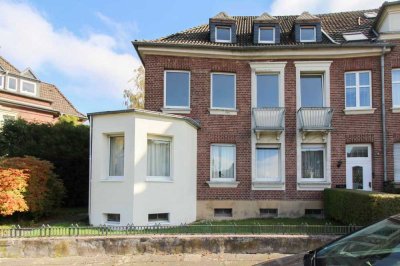 Ungewöhnlich schöner Altbau mit Garten: 3-Familienhaus in zentraler Lage von Krefeld