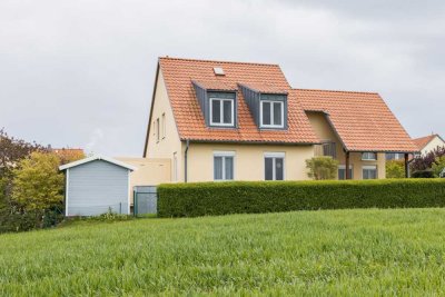 Gepflegtes Einfamilienhaus in ruhiger Lage in Boxdorf