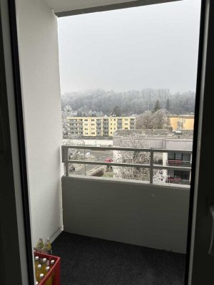 Schöne 3-Zimmer-Wohnung in ruhiger Lage mit toller Aussicht