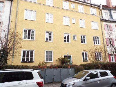 2-Zimmer-Altbauwohnung in München Thalkirchen