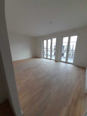 Schöne 2 Zimmer Wohnung im Regensburger Dörnberg mit Balkon