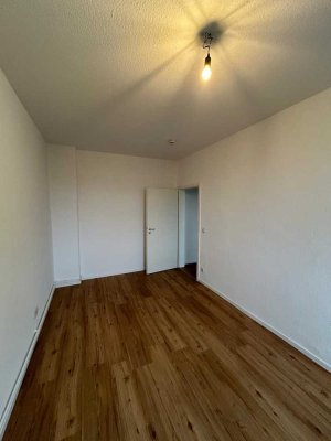 Renovierte Wohnung in Magdeburg mit neuer Küche