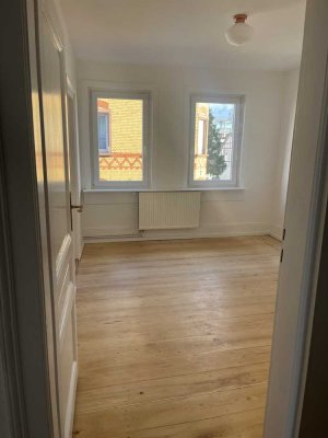 PROVISIONSFREI!! Charmante kleine 2-Zimmer Wohnung