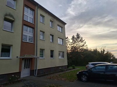 Schöne helle 3.- Zimmerwohnung 2.OG KDB