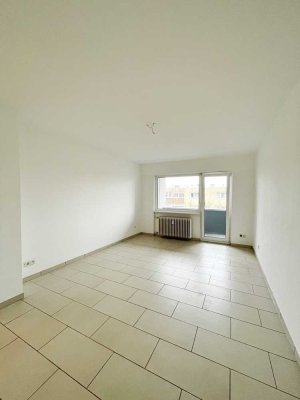 Freundliche und helle 3-Zimmer-Wohnung mit Balkon!