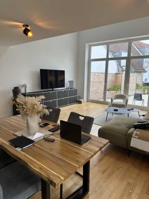 Exklusive 3,5 Zimmer Maisonette-Wohnung mit großer Terrasse im Herzen von Neckarsulm