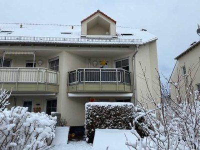 3-Raum-Wohnung mit Terrasse und Stellplatz !