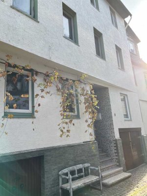 Renoviertes Mehrfamilienhaus in der Altstadt von St. Goarshausen! Perfekt für Ferienwohnungen