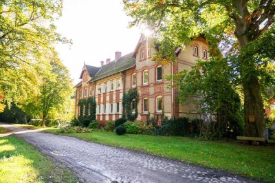 Mehrfamilienhaus im Herzen des Waldes –    Ruhe und Natur pur