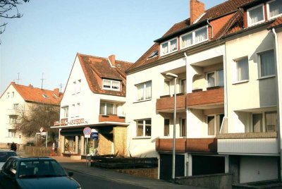 Wiesenau - Nähe Stadtbahn + Gepflegte 3 Zi. Wohnung m. 2 Balkonen + EBK