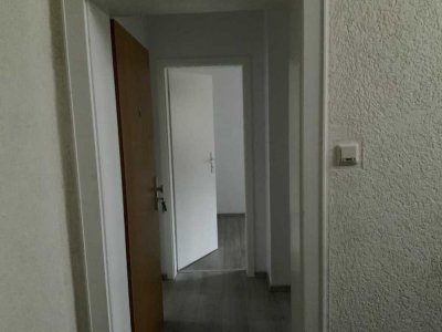 Kleine gemütliche Erdgeschosswohnung zum sofort Anmeieten!