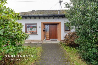 Ebenerdiger Bungalow in Hümmerich: Solide Bauweise mit Potenzial zur individuellen Gestaltung