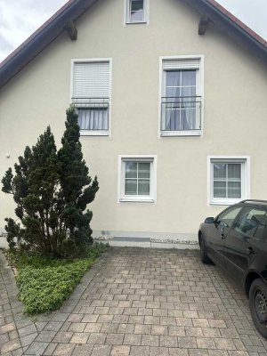 Dachgeschosswohnung mit Balkon