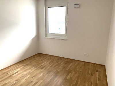 W03: Helle 3-Zimmer-Hochparterrewohnung zur Miete!