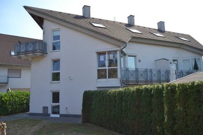 2 Zimmer ETW mit Balkon, Stellplatz und Garten zu verkaufen