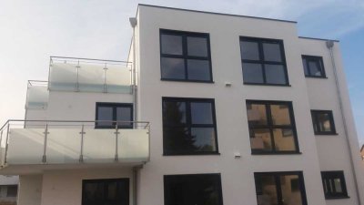 Ansprechende 3-Zimmer-Penthouse-Wohnung mit gehobener Innenausstattung mit Balkon in Ötisheim