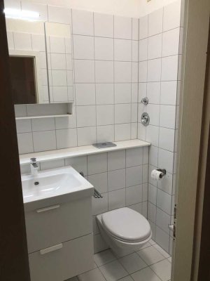 Geschmackvolle Wohnung mit einem Raum und Einbauküche in Albstadt