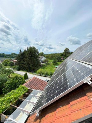 Energiesparend in ihr neues Zuhause mit einer Photovoltaik und Solaranlage in wunderschöner Lage !