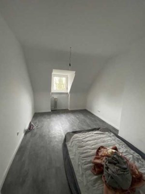 renovierte 2 Zimmer-Wohnung