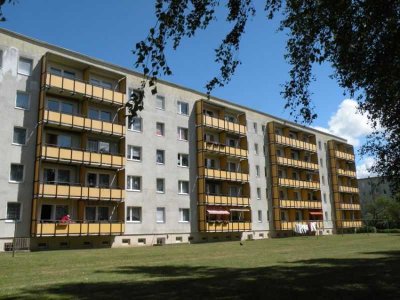 2 Raumwohnung mit Balkon!