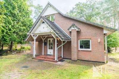 Kleines Wochenendhaus in Waldlage in Bardowick