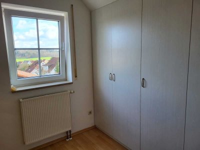 Attraktive 3,5-Zimmer-Maisonette-Wohnung mit Balkon in Ansbach Eyb