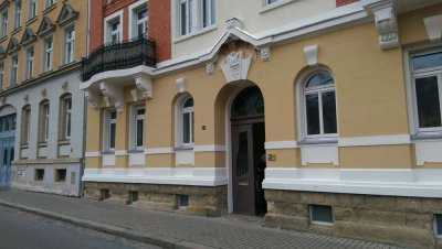 Freundliche und sanierte 2-Zimmer Wohnung mit Balkon in Meißen