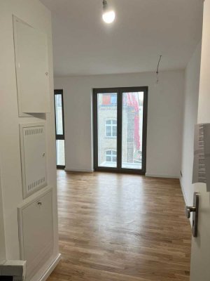 SPECIAL OFFER: ERSTBEZUG im NEUBAU 2024: 1-Zi-Whg, 27 m² - VHS 1. OG mit SÜDSEITE + 25 m² TERRASSE