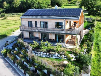 Ein Fenster zum See: Luxuriöses Einfamilienhaus mit Seesicht