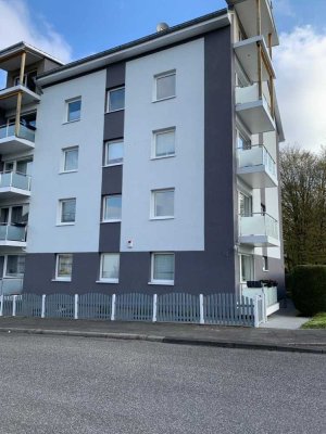 Geräumiges, geschmackvolles und modernisiertes 24-Zimmer-Mehrfamilienhaus in Kiel Wellingdorf