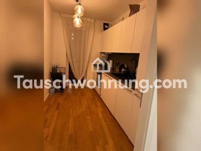 Tauschwohnung: Luxuriöse, aber gemütliche 2 Zimmer Wohnung