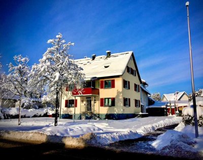 WG Haus mit 6 Schlafzimmer + 1 Dachwohnung.