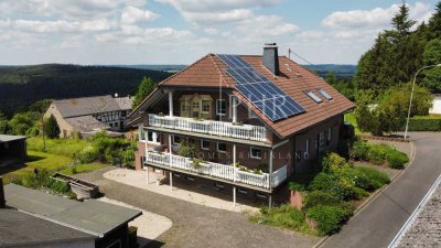 Mehrgenerationenhaus mit Weitblick! Vielfältige Nutzungsmöglichkeiten im energetischen Top-Zustand!