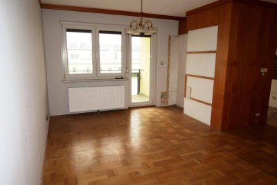 Wohnung im 3. Liftstock mit Loggia